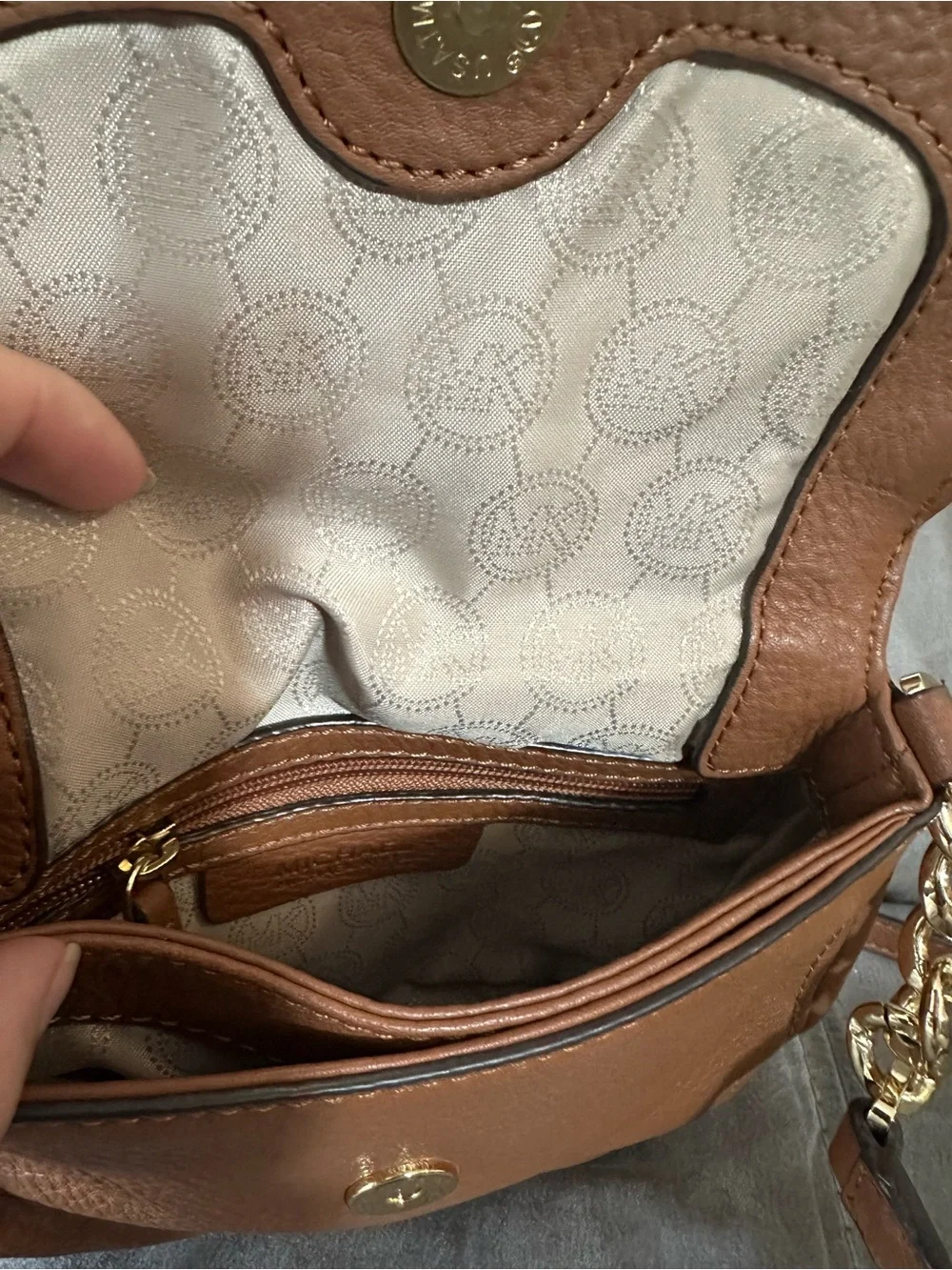Michael Kors Cognac Pebbled Leather Crossbody Bag Gold Chain Luxe Organizer - Picture 10 of 15